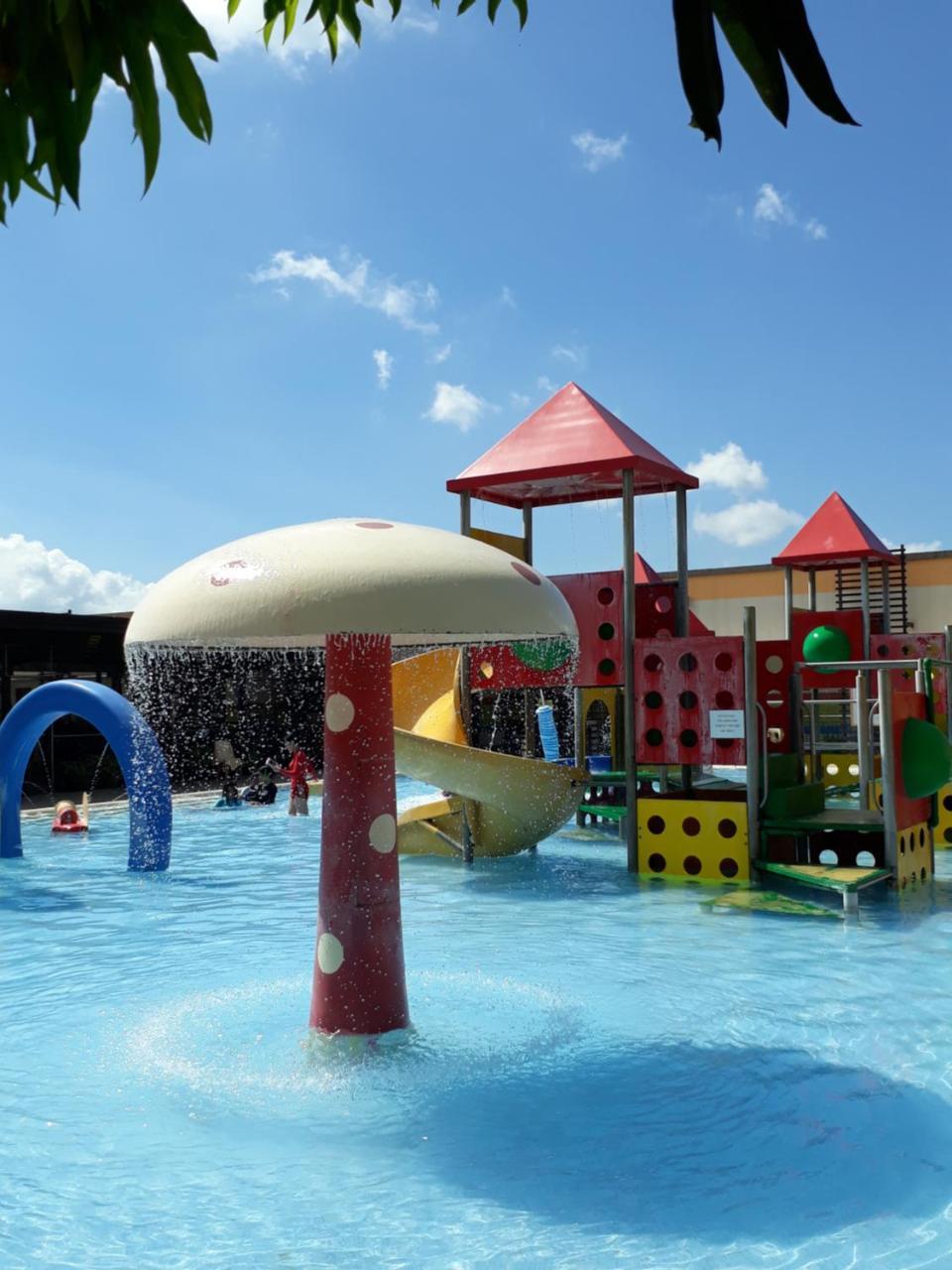 Sea Garden Resort Iloilo المظهر الخارجي الصورة